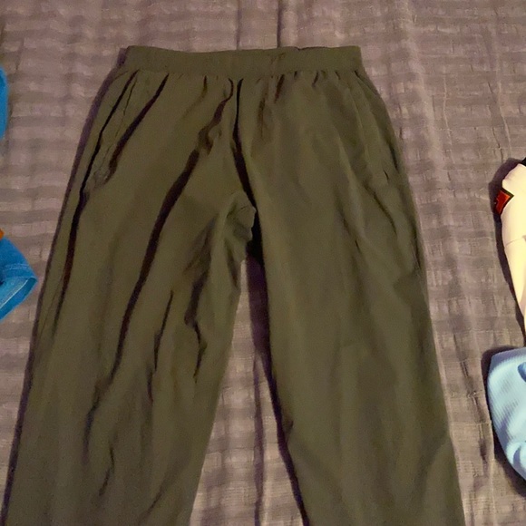 Men’s lulu lemon joggers - Picture 1 of 4